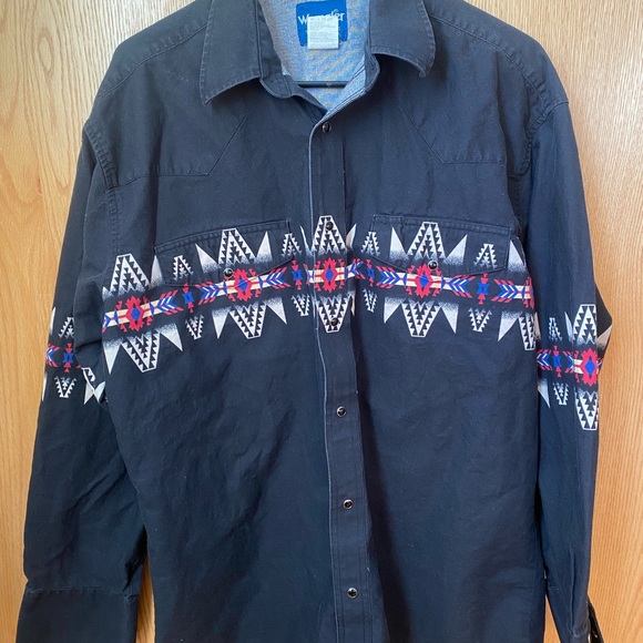 Wrangler Other - Wrangler Vintage button up